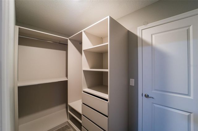 8368 FENTON STREET, Orlando, FL 32836