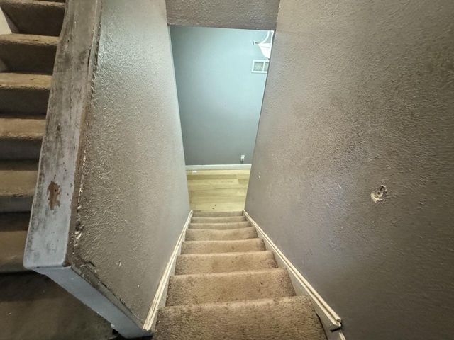 2513 N 44th STREET, Milwaukee, WI 53210