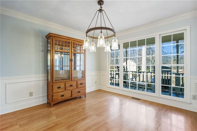 4844 Ridgewood Creek Drive, Acworth, GA 30102