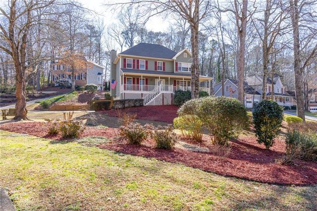 4844 Ridgewood Creek Drive, Acworth, GA 30102