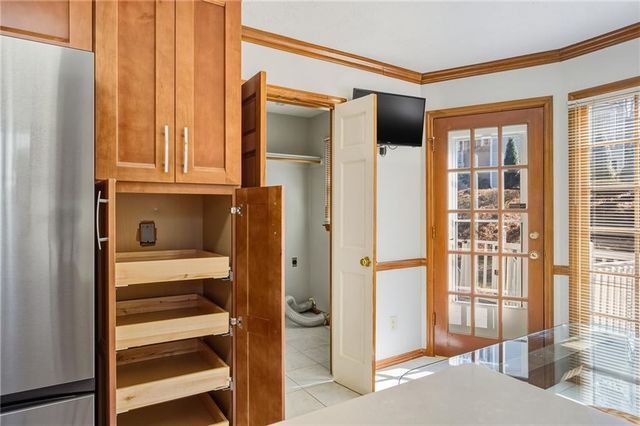 4844 Ridgewood Creek Drive, Acworth, GA 30102