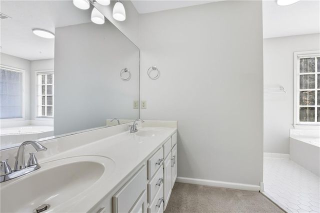 4844 Ridgewood Creek Drive, Acworth, GA 30102