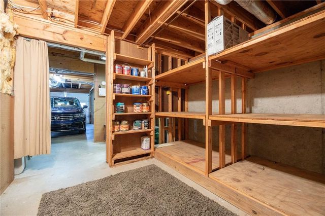 4844 Ridgewood Creek Drive, Acworth, GA 30102