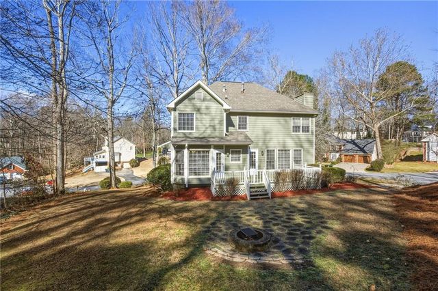 4844 Ridgewood Creek Drive, Acworth, GA 30102