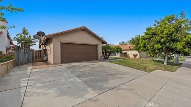 22125 Country Hills Drive, Wildomar, CA 92595