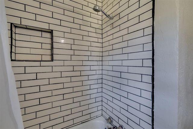 1005 Holly Lane, Oklahoma City, OK 73110