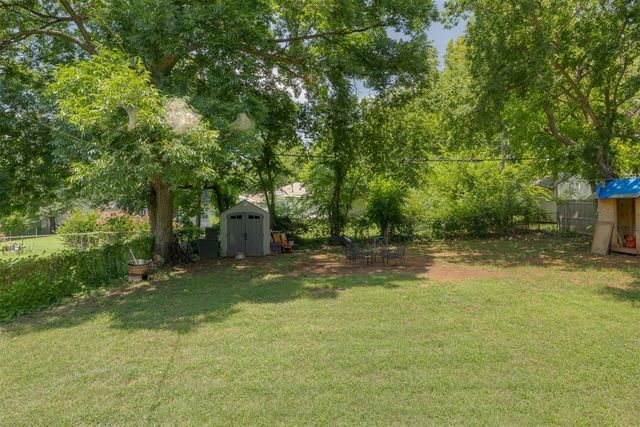 1005 Holly Lane, Oklahoma City, OK 73110