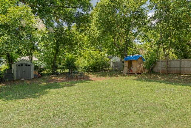 1005 Holly Lane, Oklahoma City, OK 73110