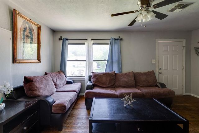 1005 Holly Lane, Oklahoma City, OK 73110