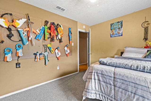 306 Bermuda Dr., White Oak, TX 75693