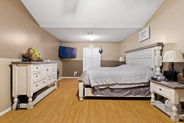 306 Bermuda Dr., White Oak, TX 75693