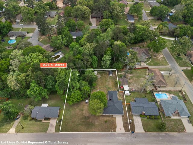 306 Bermuda Dr., White Oak, TX 75693