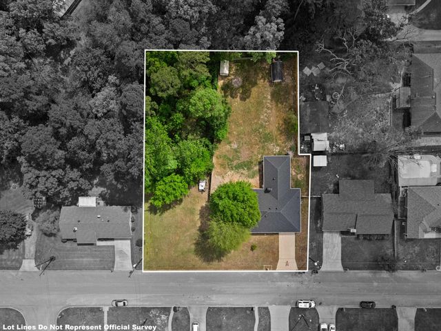 306 Bermuda Dr., White Oak, TX 75693