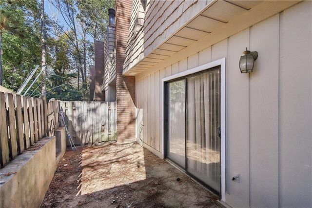 6429 Woodstone Way, Morrow, GA 30260