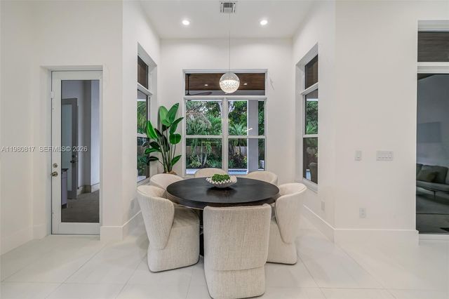 11412 NE 8th Ave, Biscayne Park, FL 33161