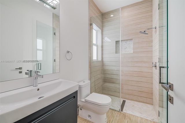 11412 NE 8th Ave, Biscayne Park, FL 33161