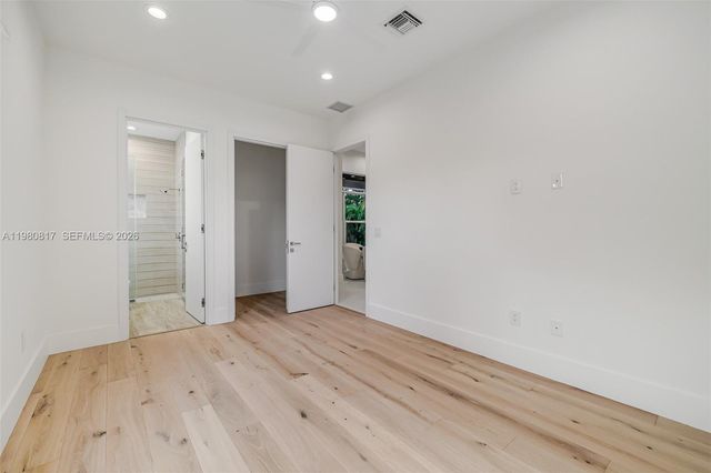 11412 NE 8th Ave, Biscayne Park, FL 33161