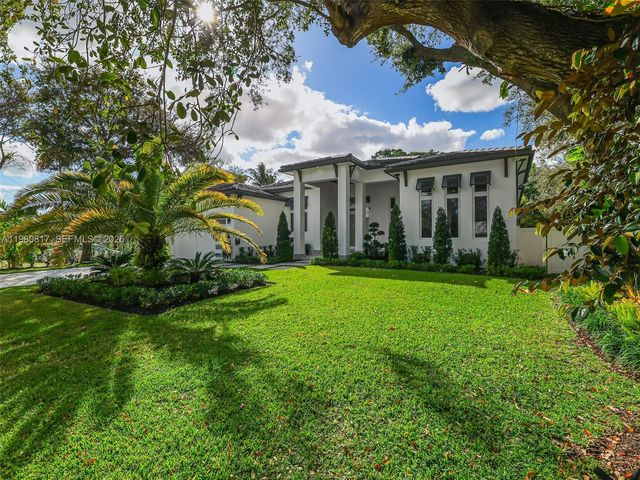 11412 NE 8th Ave, Biscayne Park, FL 33161