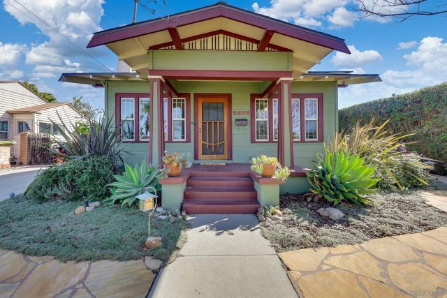 3613 Granada Ave, San Diego, CA 92104