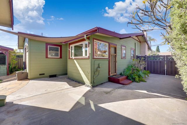 3613 Granada Ave, San Diego, CA 92104