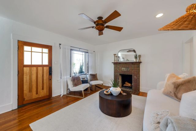 3613 Granada Ave, San Diego, CA 92104