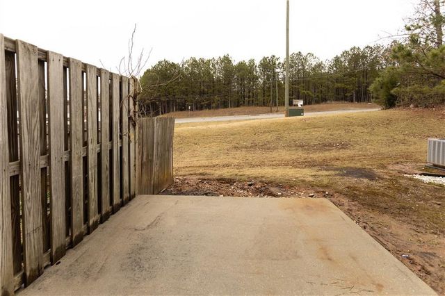 1471 Riverrock Trail, Riverdale, GA 30296
