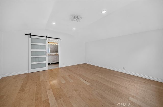 61 Sparrowhawk, Irvine, CA 92604