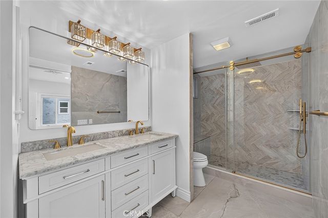 61 Sparrowhawk, Irvine, CA 92604