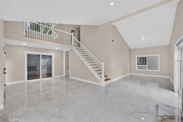 61 Sparrowhawk, Irvine, CA 92604