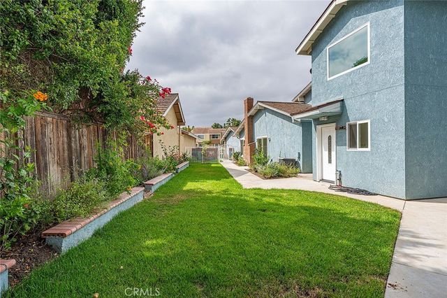61 Sparrowhawk, Irvine, CA 92604