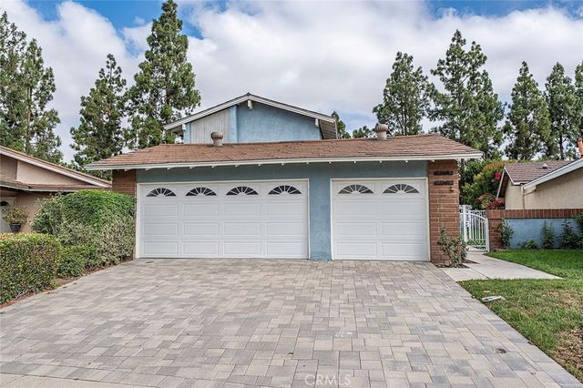 61 Sparrowhawk, Irvine, CA 92604