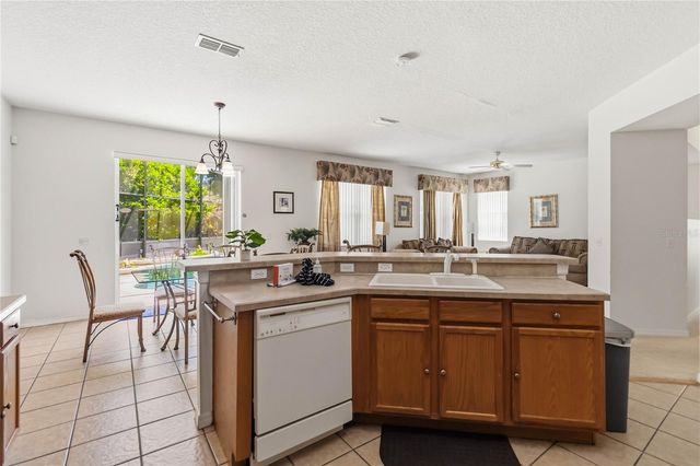 103 BAY LEAF LANE, Davenport, FL 33896