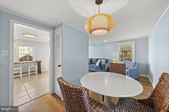 112 8TH ST E, Beach Haven, NJ 08008