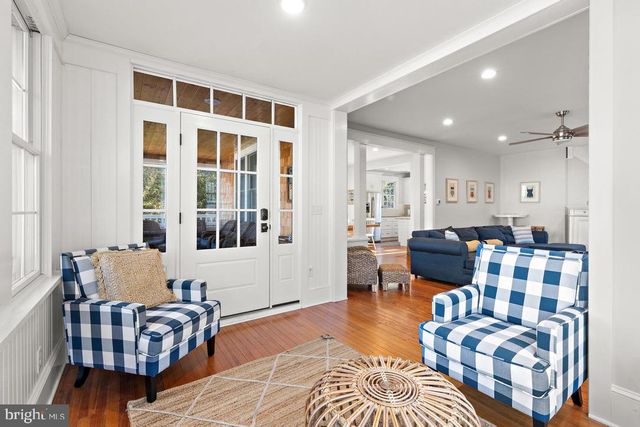 112 8TH ST E, Beach Haven, NJ 08008