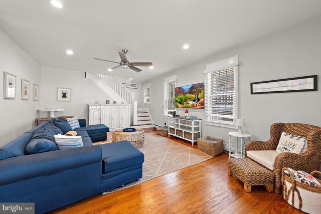 112 8TH ST E, Beach Haven, NJ 08008