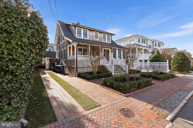 112 8TH ST E, Beach Haven, NJ 08008