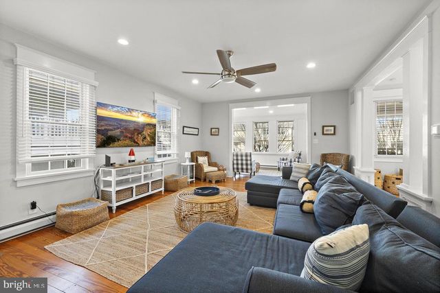 112 8TH ST E, Beach Haven, NJ 08008