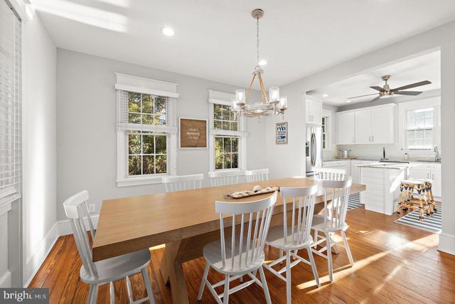 112 8TH ST E, Beach Haven, NJ 08008