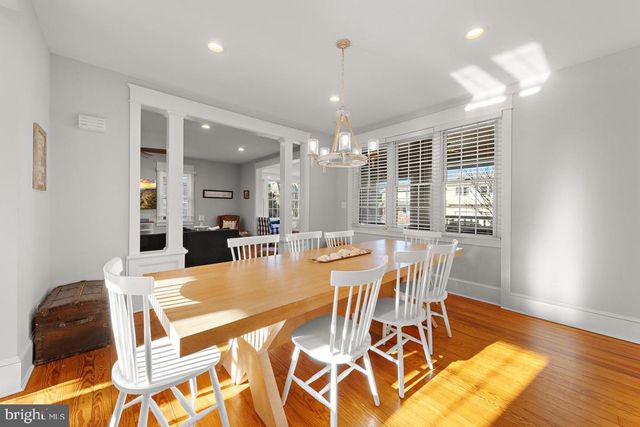 112 8TH ST E, Beach Haven, NJ 08008