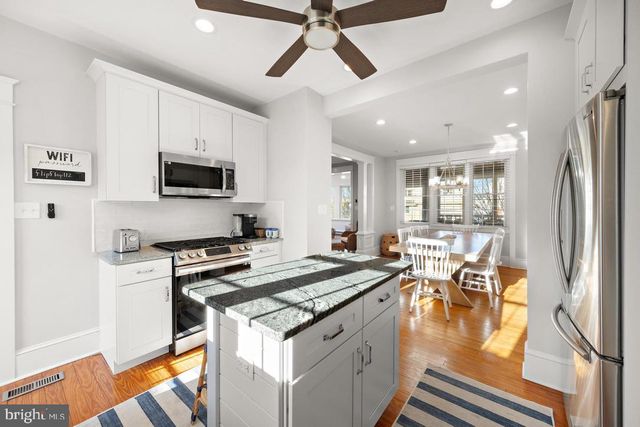 112 8TH ST E, Beach Haven, NJ 08008