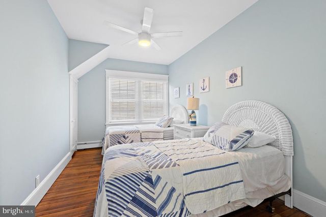 112 8TH ST E, Beach Haven, NJ 08008
