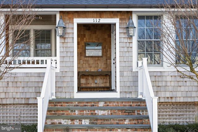 112 8TH ST E, Beach Haven, NJ 08008