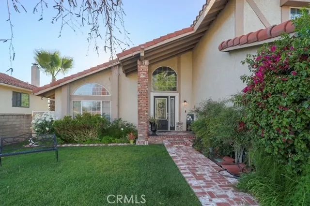28375 Patricia Hill, Canyon Country, CA 91387