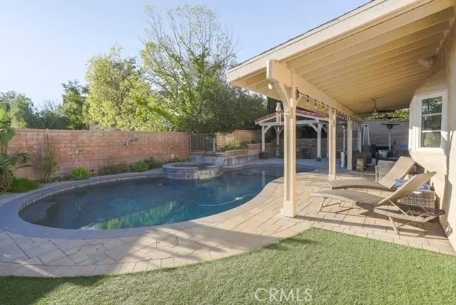 28375 Patricia Hill, Canyon Country, CA 91387