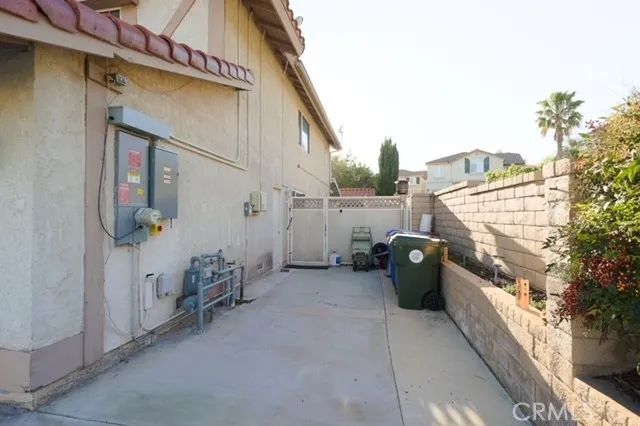 28375 Patricia Hill, Canyon Country, CA 91387