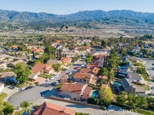 28375 Patricia Hill, Canyon Country, CA 91387