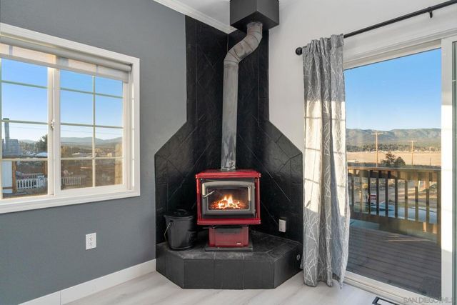 1842 Baldwin Lake Rd, Big Bear, CA 92314
