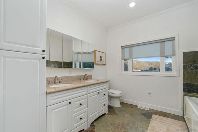 1842 Baldwin Lake Rd, Big Bear, CA 92314