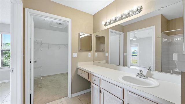 4033 CROCKERS LAKE BOULEVARD 28, Sarasota, FL 34238