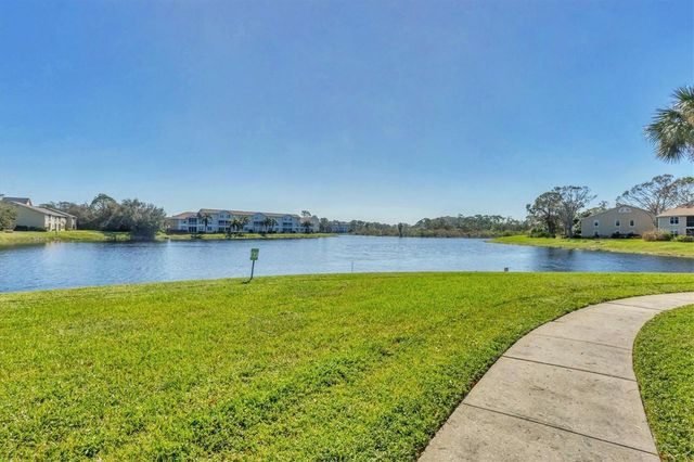 4033 CROCKERS LAKE BOULEVARD 28, Sarasota, FL 34238